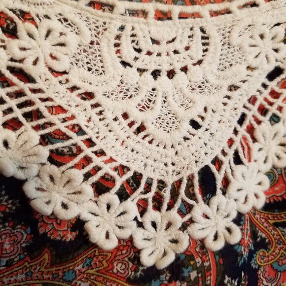 Live 4 Truth Sleeveless Paisley Blouse Medium - Picture 8 of 14